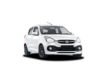 Toyota Vitz от SIXT 