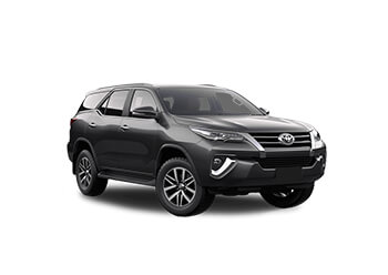 Toyota Fortuner от SIXT 